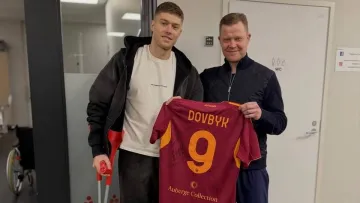 Нападнику збірної України зробили операцію: гравець залишив свій коментар