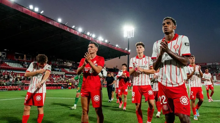 Жирона сенсаційно здолала Барселону: відео асиста Ваната у каталонському дербі