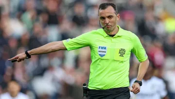 Призначено арбітрів на матч Україна – Швеція: на грі працюватимуть судді з Португалії