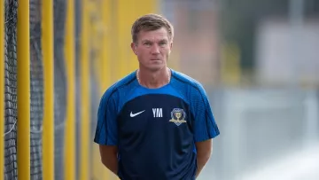 Максимов прийняв рішення щодо свого майбутнього у Дніпрі-1: раніше тренер критикував керівництво клубу
