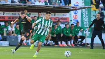 Карпати програли Шахтарю: перша поразка підопічних Фернандеса в УПЛ