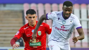 ЛНЗ вдома поступився Карпатам: підопічні Лупашка увійшли до десятки найкращих клубів УПЛ