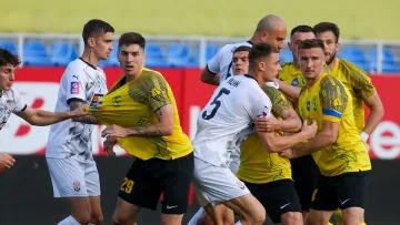 Зоря переграла Лівий Берег: шедевр Антюха, перервана невдала серія підопічних Бартуловича