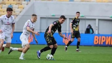 ЛНЗ на виїзді переграв Рух: підопічні Пономарьова повернули лідерство в УПЛ