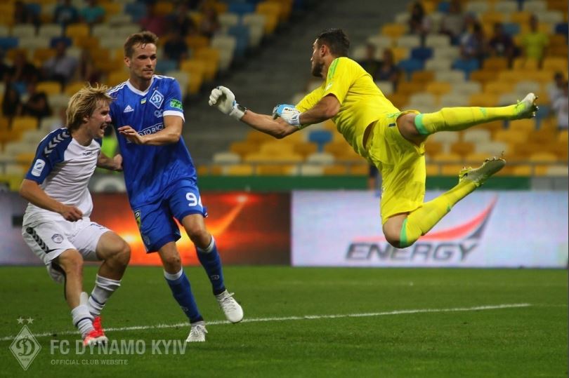 В основе Динамо Георгий Бущан дебютировал 20 августа 2017 года в матче УПЛ со Сталью. Фото fcdynamo.kiev.ua